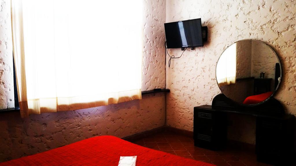 Cortizo Suites Сан Мигел де Аленде Екстериор снимка